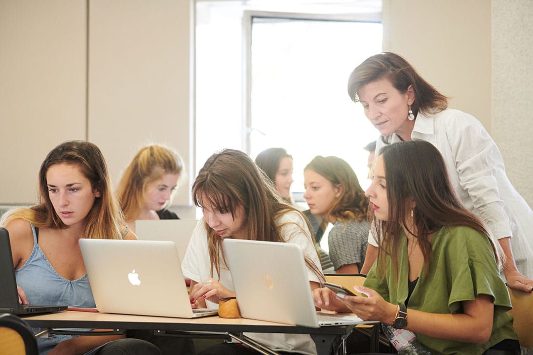 Quelle différence entre un Bachelor et une Licence ? MADE iN Lyon