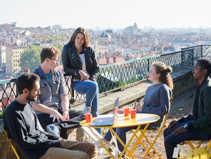 restauration des etudiants