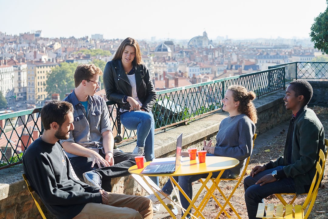 restauration des etudiants