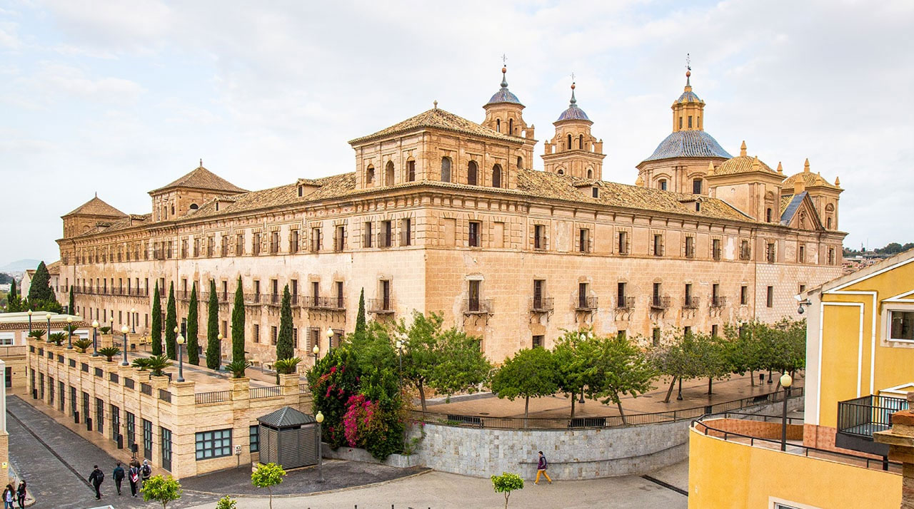 Universidad Católica San Antonio de Murcia - UCAM - Made in Sainte ...